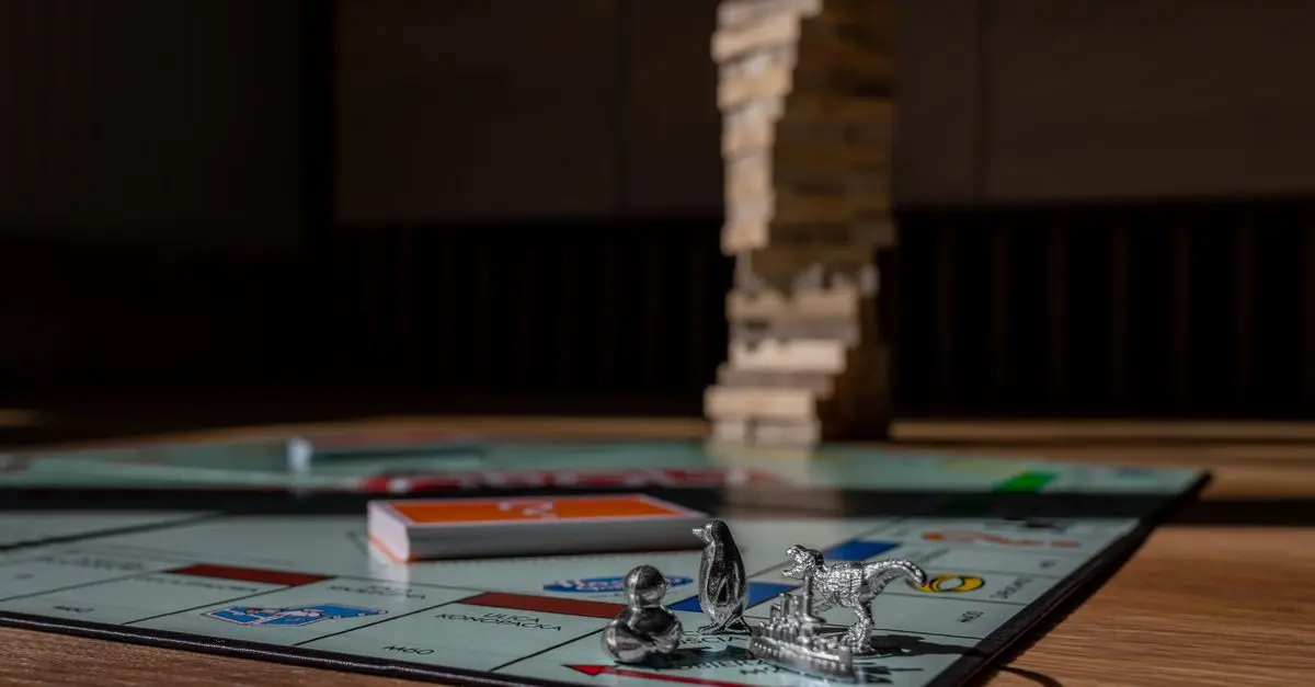 10 Fun Indoor Games to Boost Family Bonding