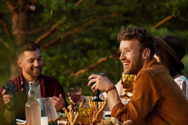 How to Plan a Fun Family Game Night for All Ages