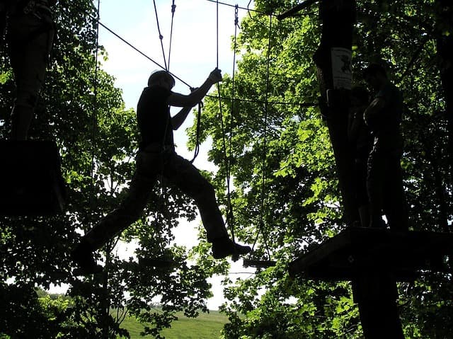Creative Indoor Activities for a Fun Family Weekend