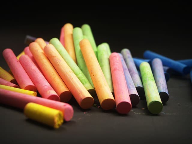 10 Creative DIY Ideas for Fun Family Activities at Home